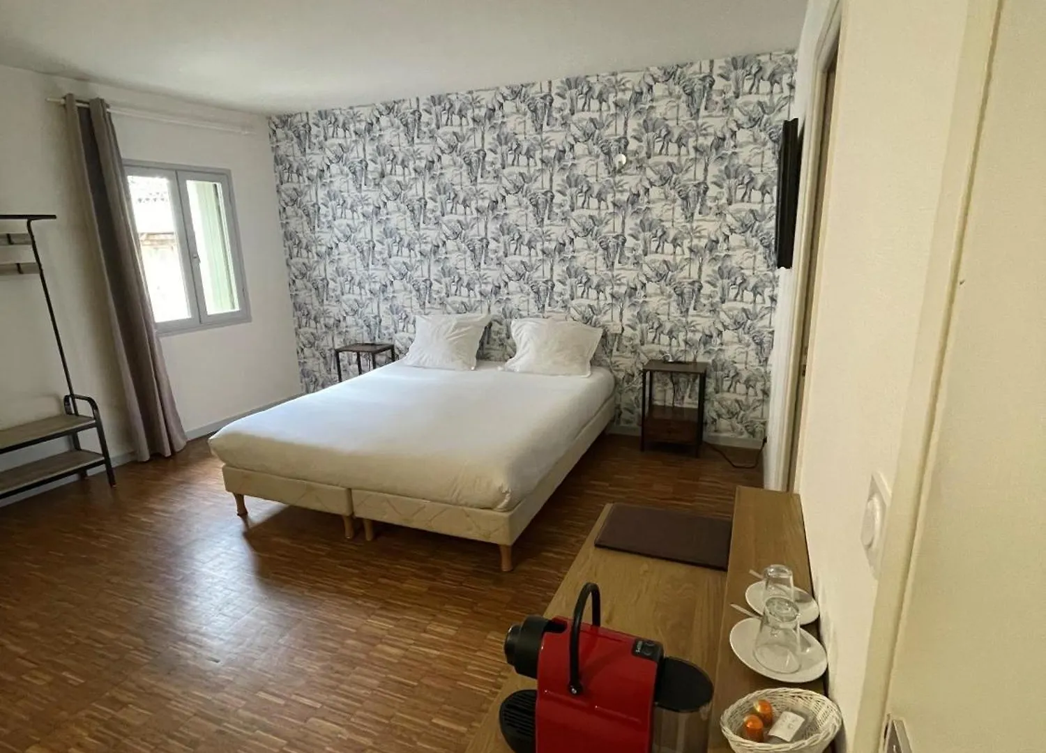 Hotel De L'Horloge Auvillar 0*,  Frankreich